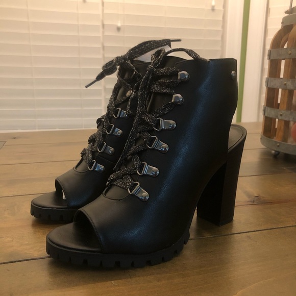 Simply Vera Vera Wang Peep Toe Boots - Picture 10 of 12